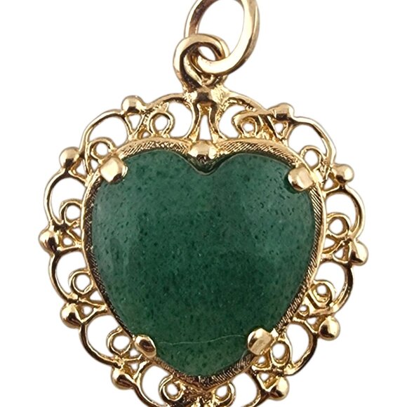 14 Karat Yellow Gold Green Marbleized Heart Stone Pendant #19396 - Picture 1 of 7